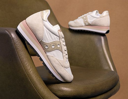 Women s Running Shoes Running Clothes for Women Saucony
