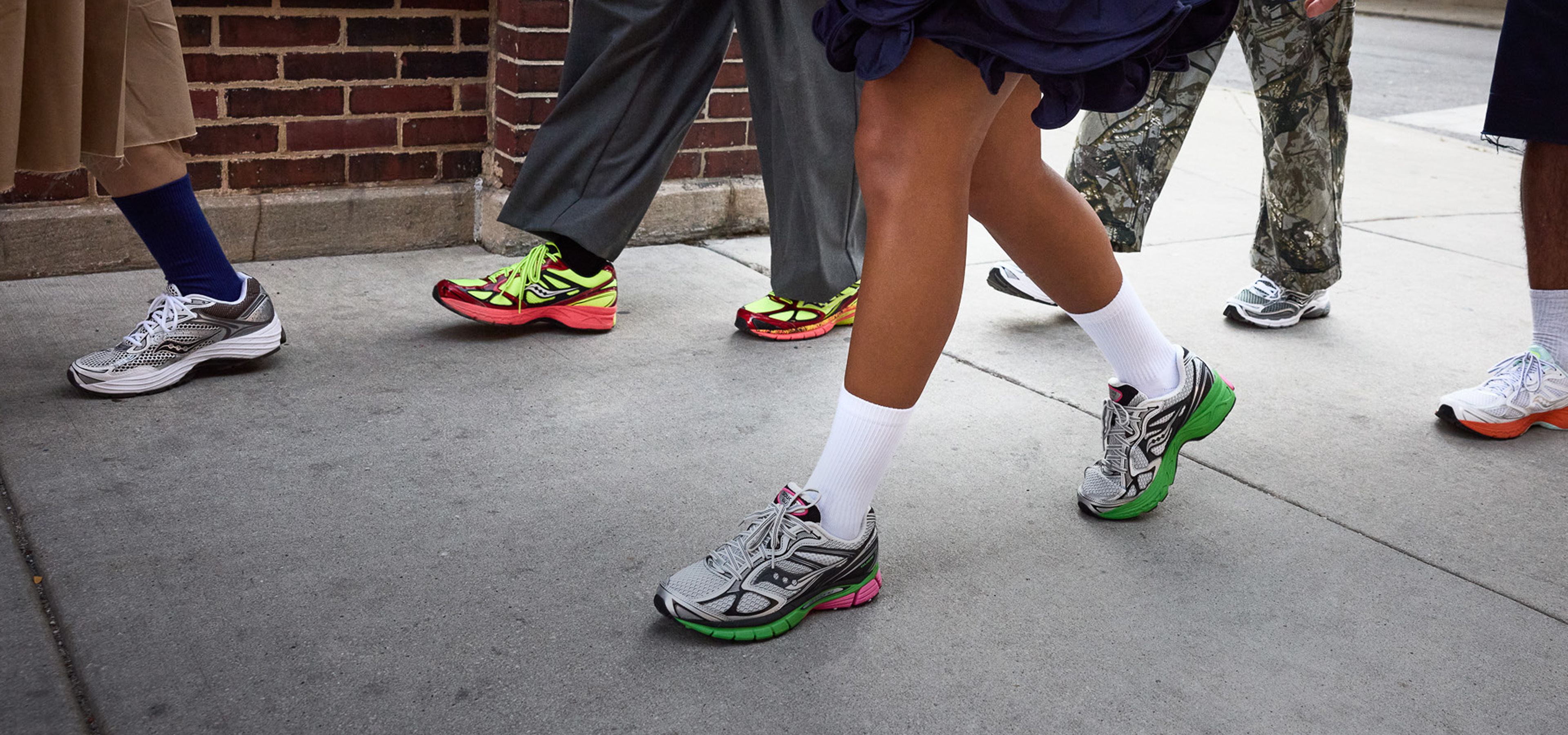 <small>Run Tech Reissued</small> <span>Saucony Lifestyle</span>