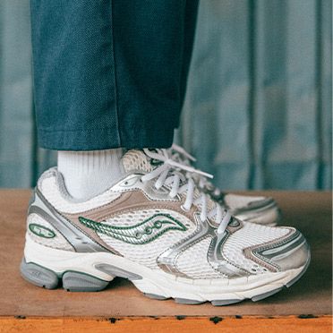 Saucony shoes new york online
