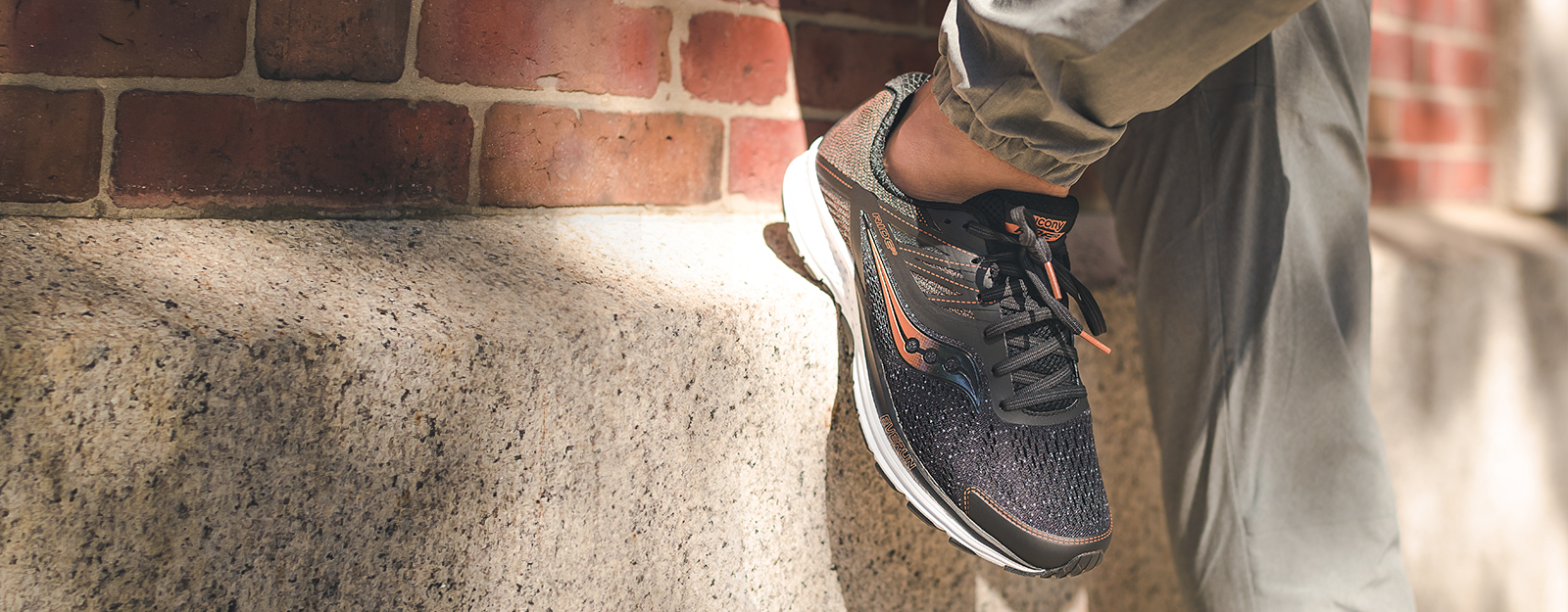 Saucony