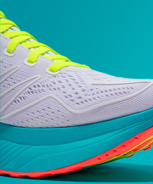saucony shift mens