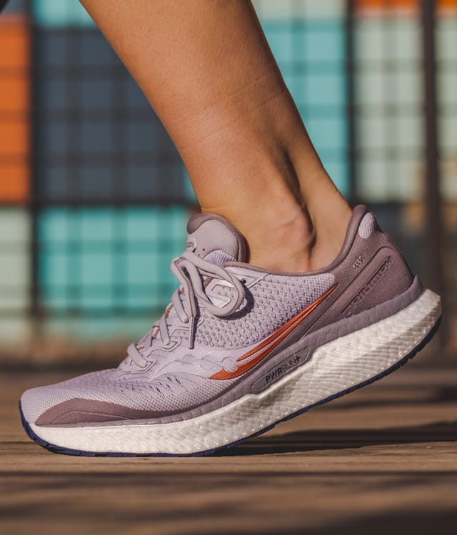 saucony chaussures gris
