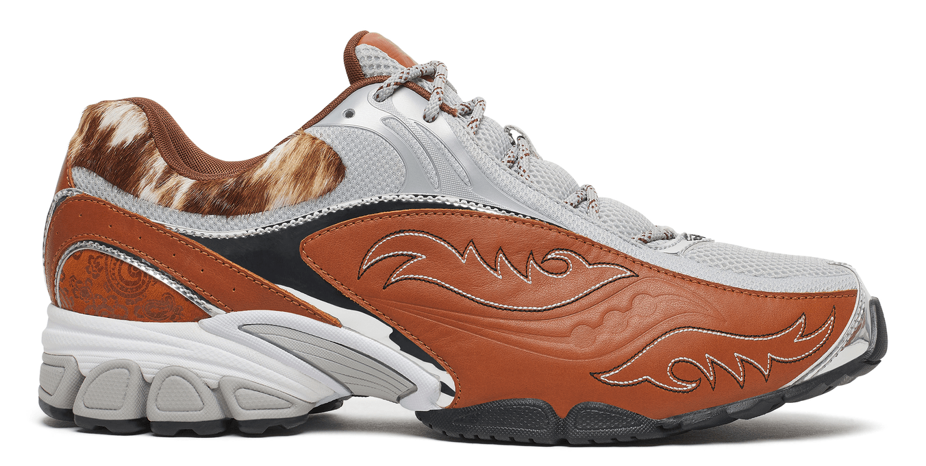 Side profile of the Saucony ProGrid V2 in the Space Cowboy colorway.