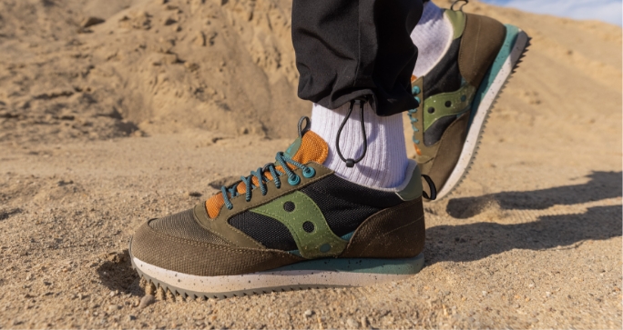 Retro saucony shoes