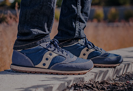 saucony shoes on feet