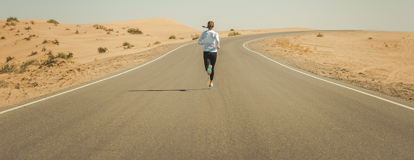 saucony running clothes