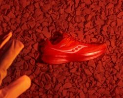 saucony neutral running shoes womens