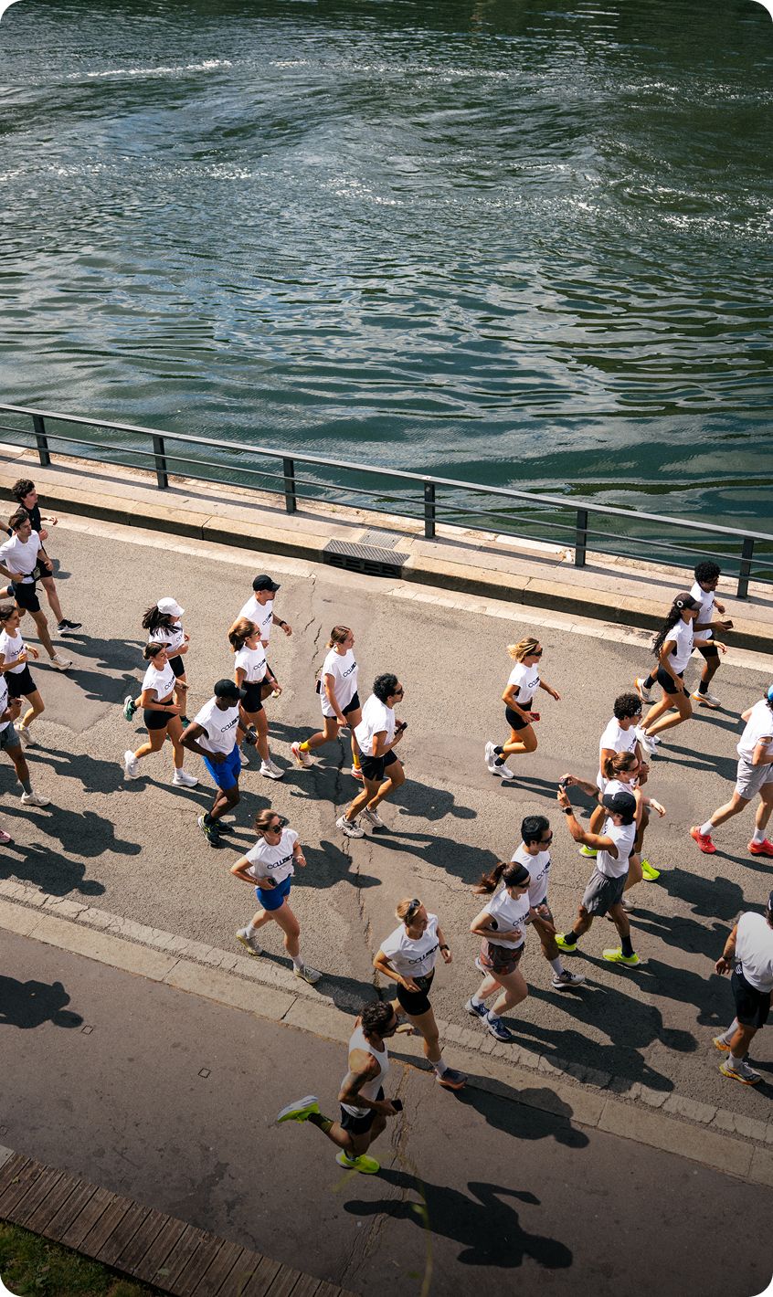 People running wearing Saucony shoes