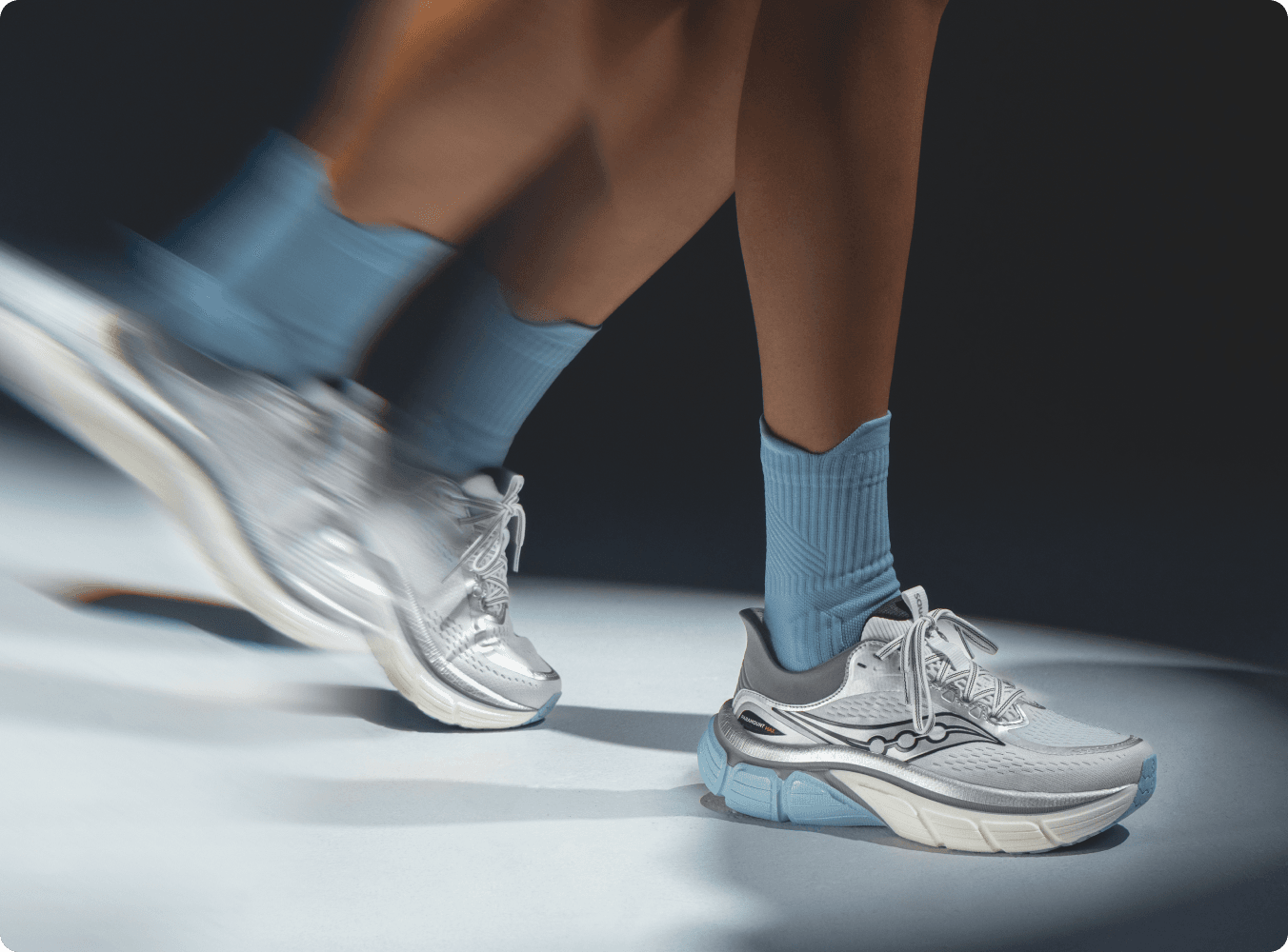 Runner wearing the Saucony Hurricane 26.