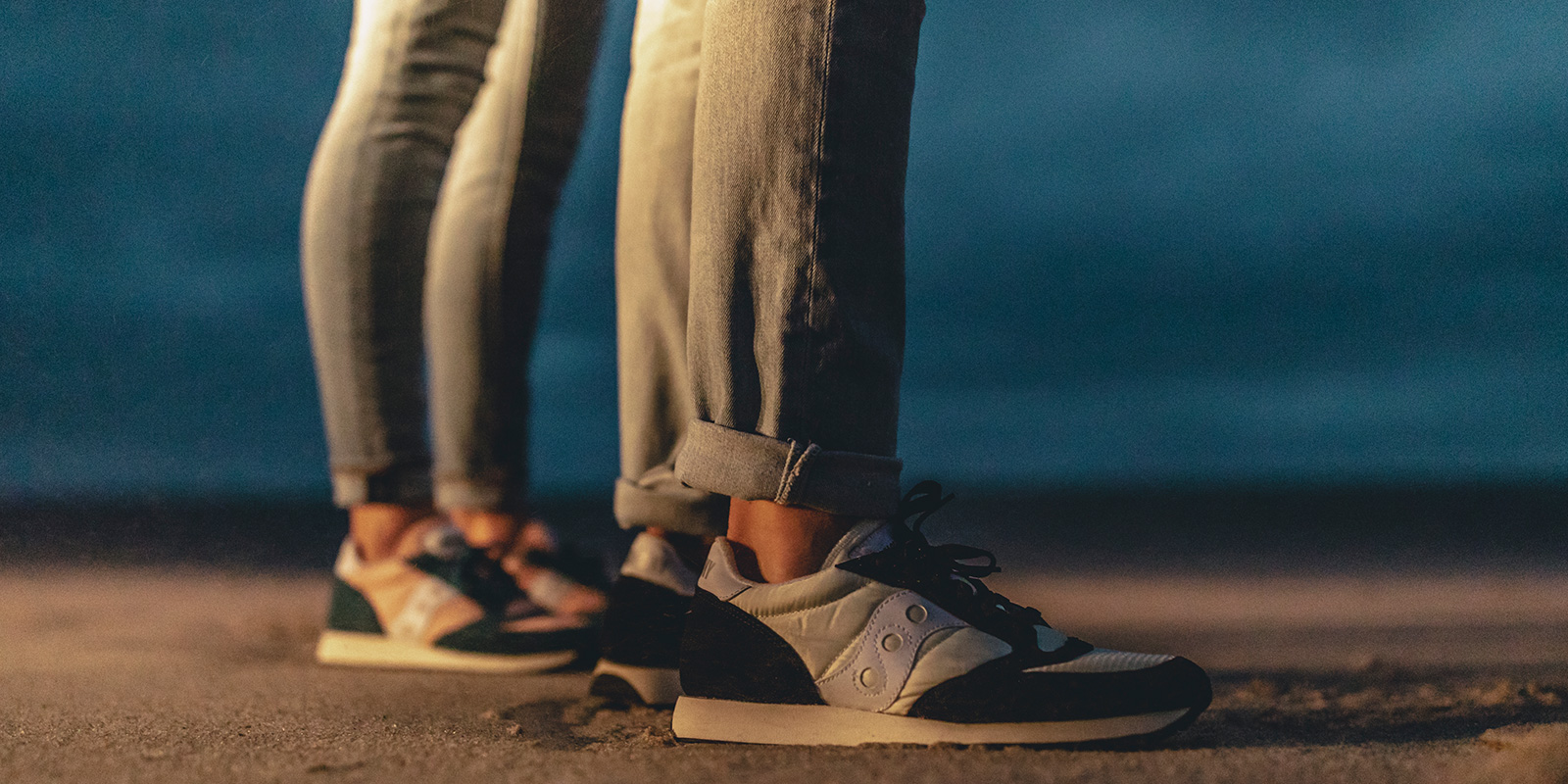 saucony retro trainers