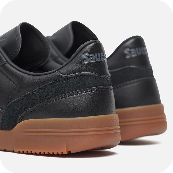 Leather 586i PDP Product Image 1