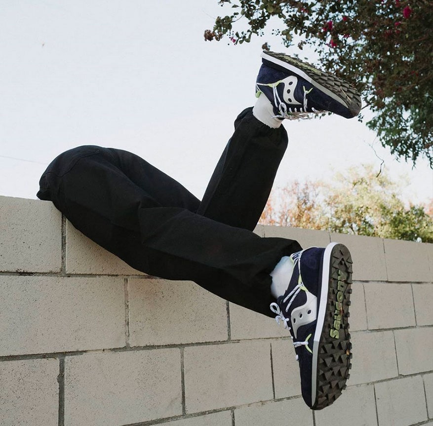saucony dress shoes