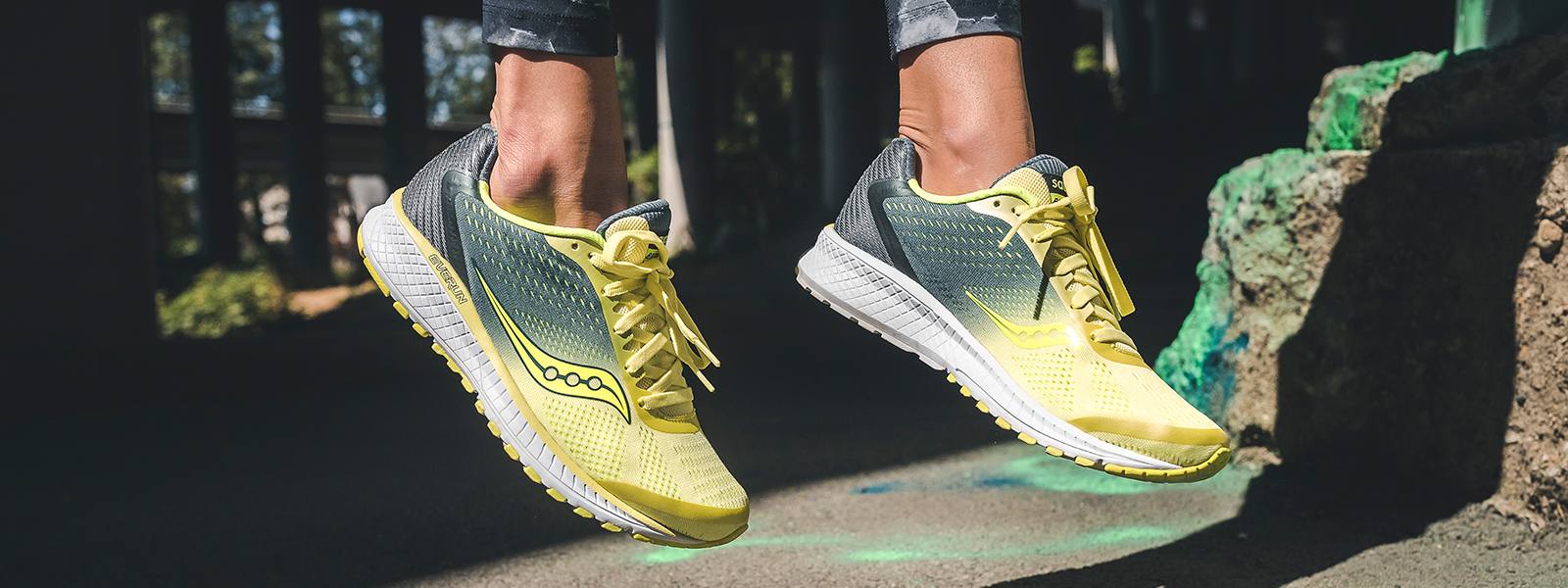 Saucony Breakthru 4