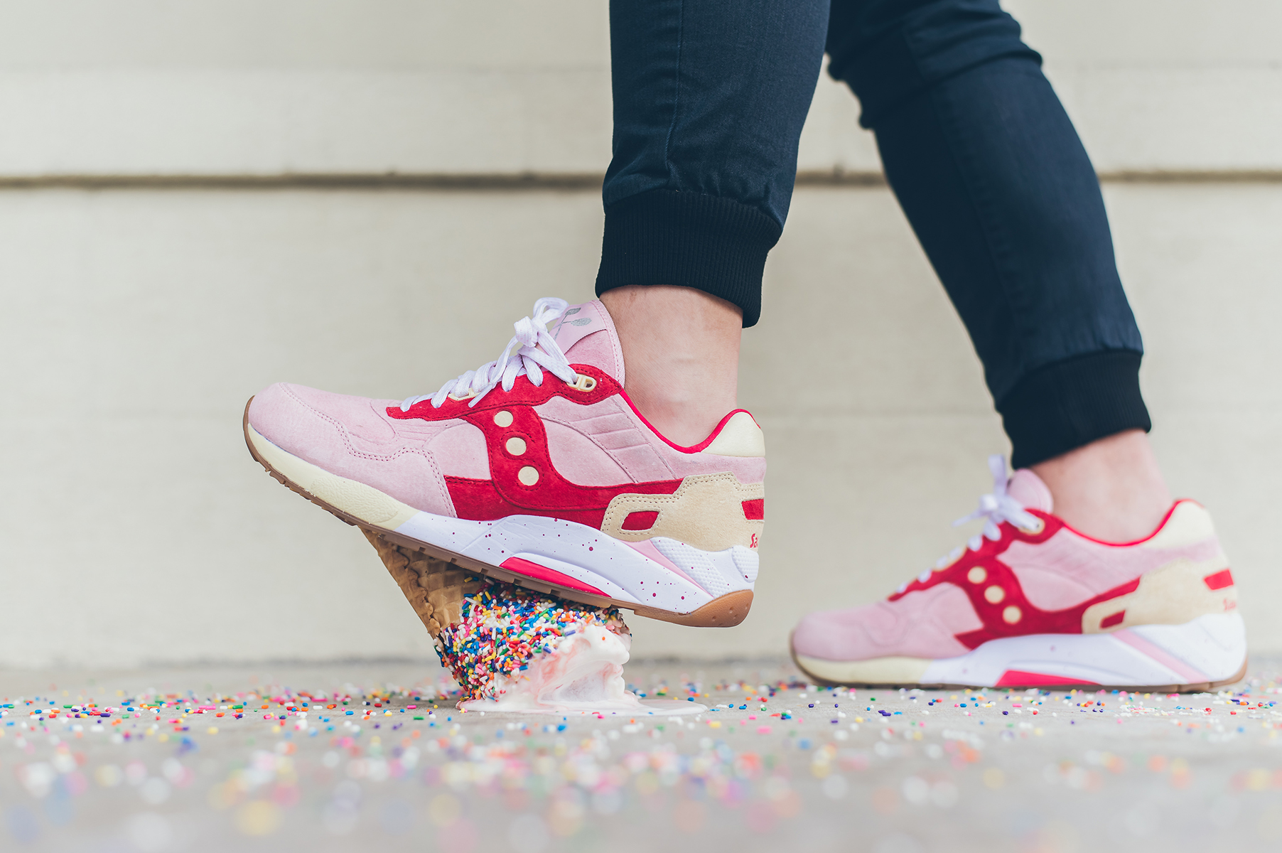 Saucony strawberry vanilla top