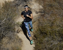 saucony women's clearance shoes