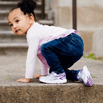 kids saucony sneakers