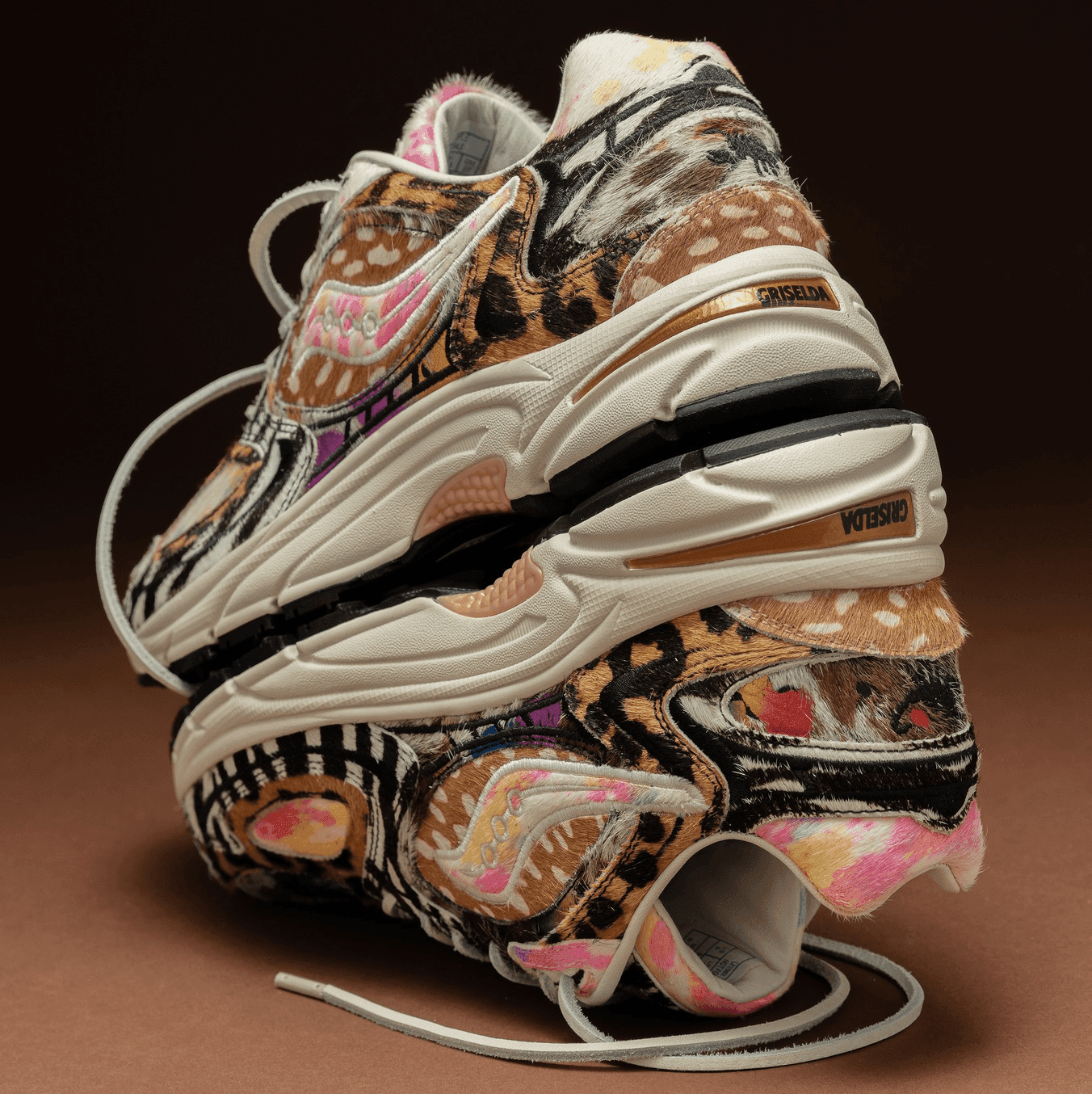Westside Gunn x Saucony Grid Jazz 9 "Awesome God" shoe detail.