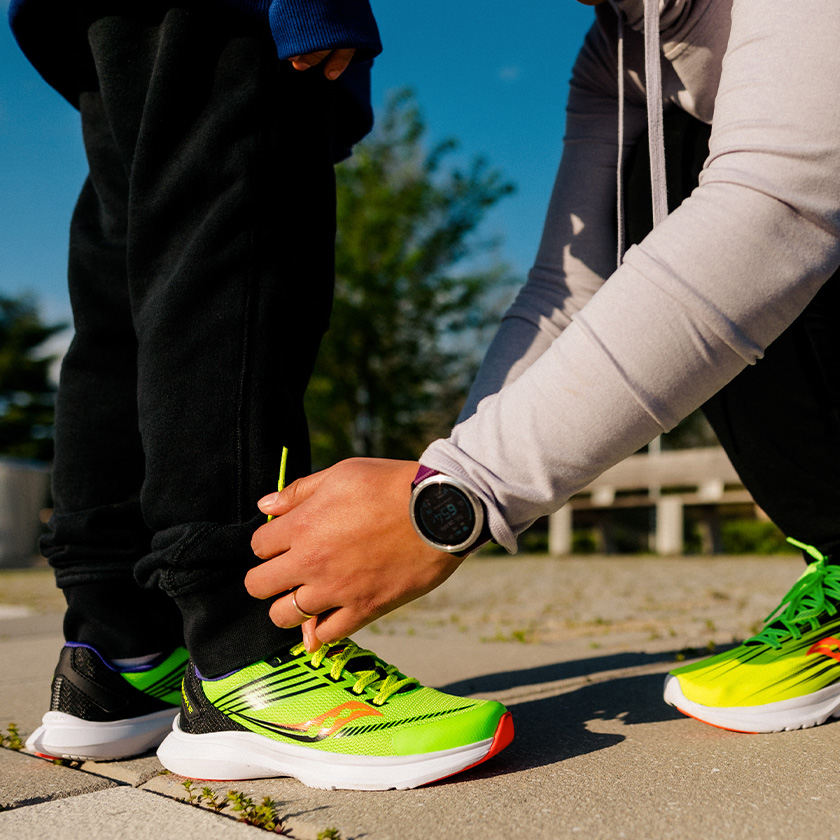 saucony youth sneakers